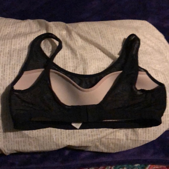 Lululemon bra - Picture 3 of 4